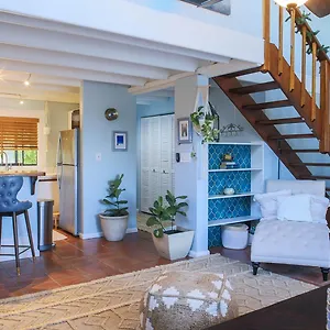 Tropical Aparthotel
